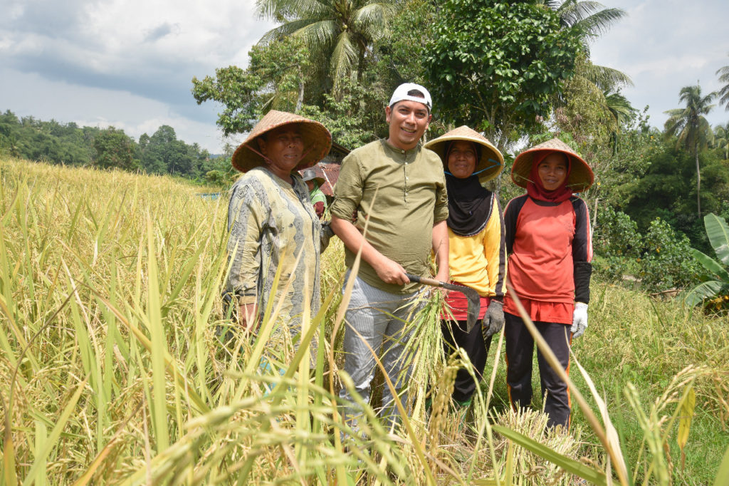 72a8790d bdfd 45ce bbb9 7c9c914017f3