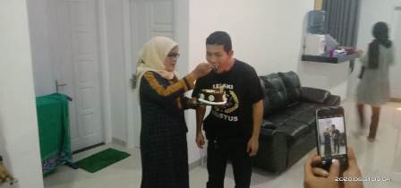 ULTAH PAK REDI