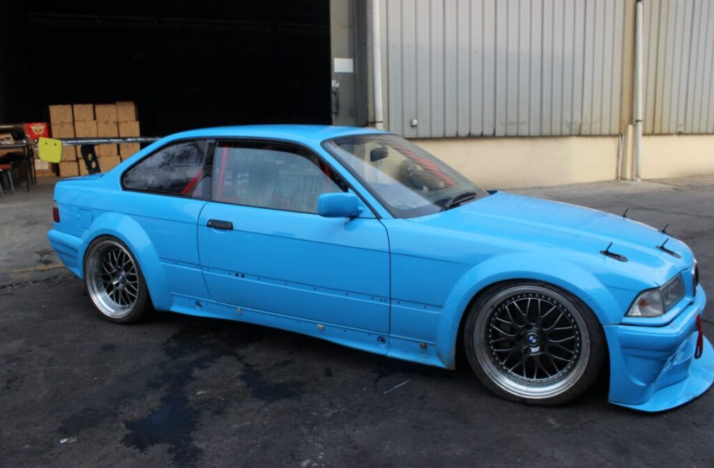 BMW E36 Coupe 1997 4