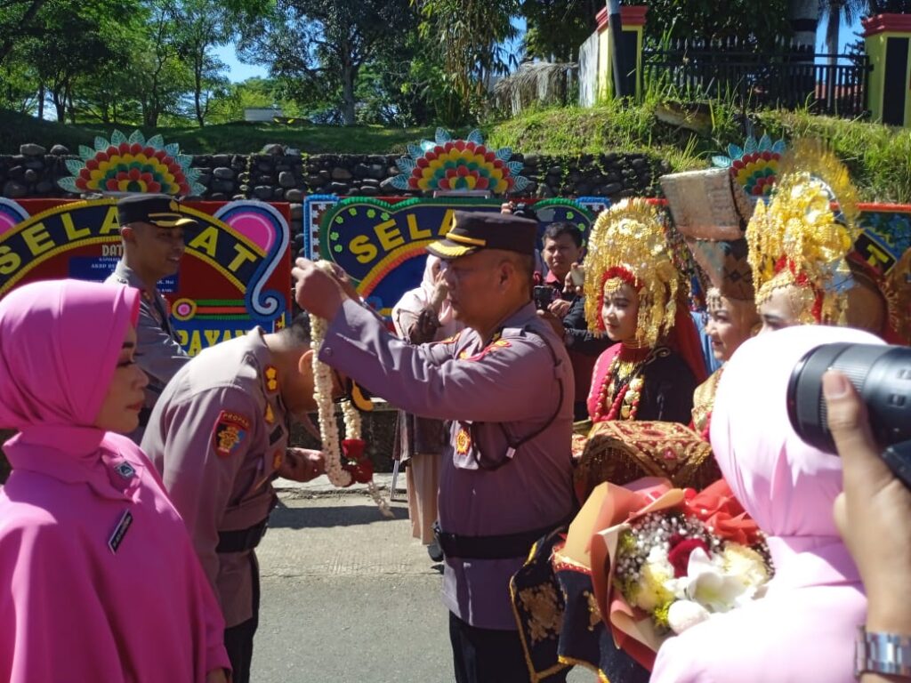 Sertijab Polres Tanah Datar, AKBP Derry Indra Gantikan AKBP Ruly Indra Wijayanto 2 IMG 20230413 WA0013