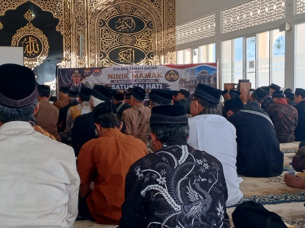 Satukan Hati, Polres Tanah Datar dan Ninik Mamak Bahas Langkah Nyata Atasi Masalah Sosial dan Penyimpangan Perilaku di Tanah Datar 2 IMG 20260602 WA0001